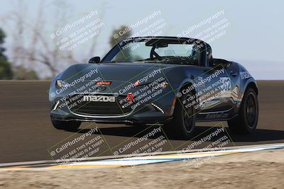 media/Oct-05-2025-Speed Ventures (Sun) [[aa9b841edf]]/Orange/Session 2 (Turn 2)/